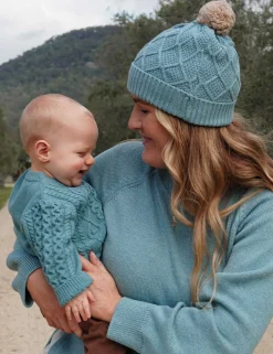 Women's Cable Beanie